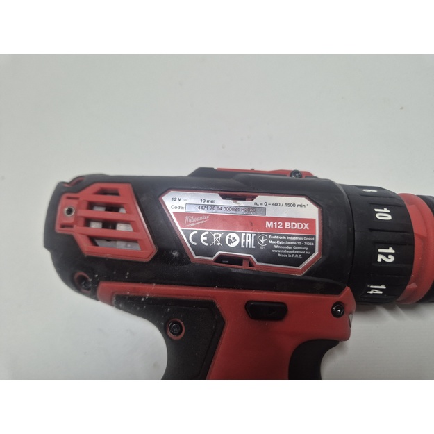 Milwaukee M12 BDDX akumuliatorinis gręžtuvas-suktuvas 12 V