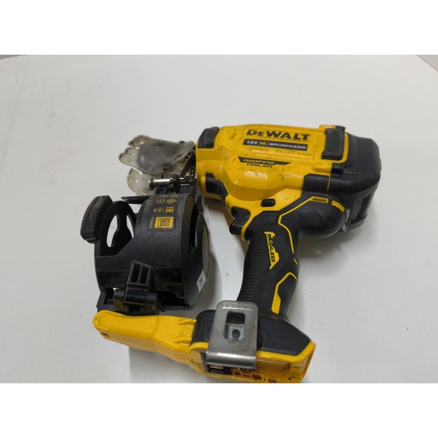 DeWalt DCN45RN akumuliatorinis ritininis viniakalis 18 V