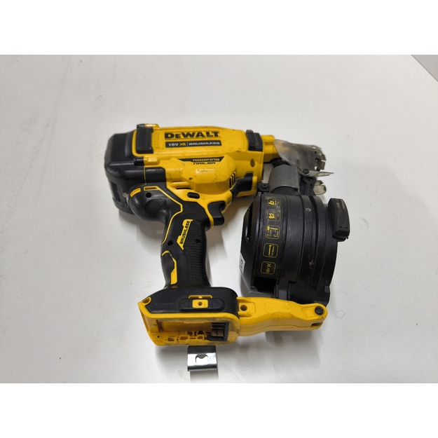 DeWalt DCN45RN akumuliatorinis ritininis viniakalis 18 V