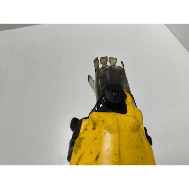 DeWalt DCN45RN akumuliatorinis ritininis viniakalis 18 V